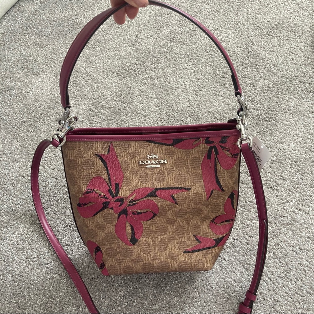 Coach bow print city bucket bag NWT CY651 - Picture 9 of 9